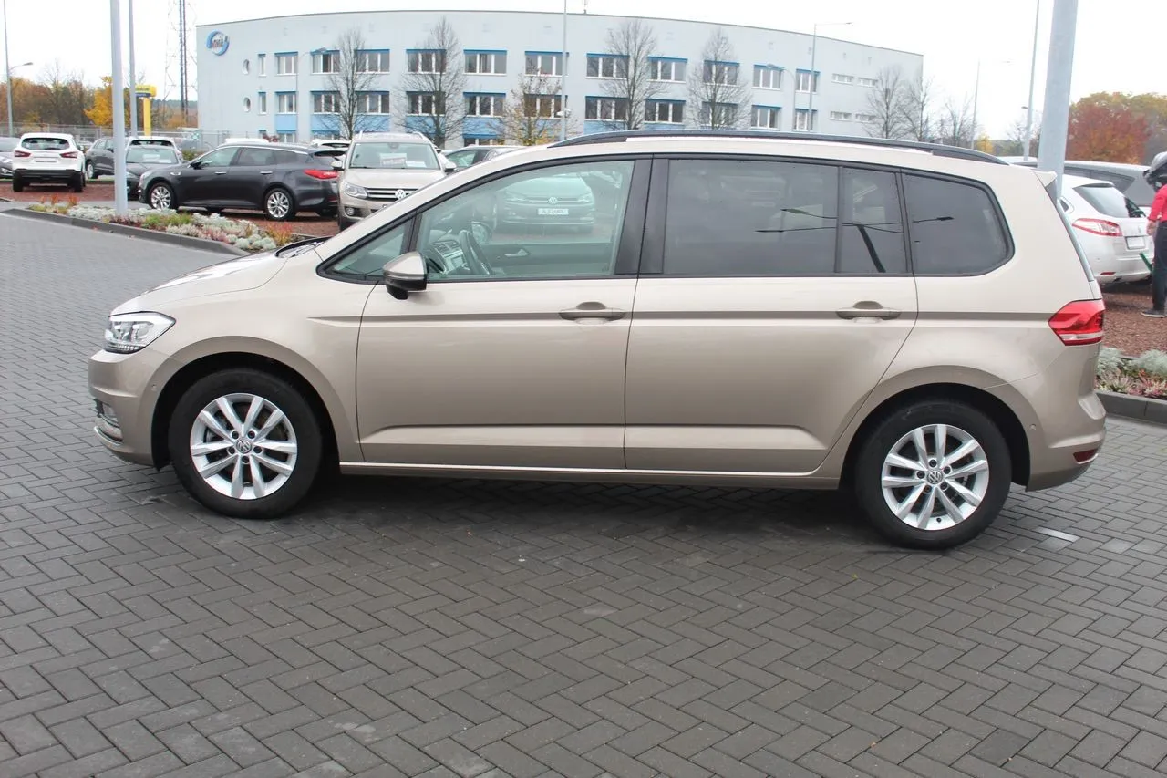 Volkswagen Touran 1.4 TSI DSG Comfortline...  Image 8