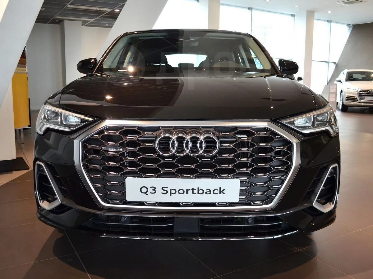 Audi Q2 2.0 TFSI Design Quattro 190PK HM18355 Image 2